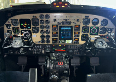 1998 Beechcraft Super King Air B200 Cockpit