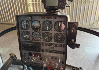 2005 Schweizer 300 panel